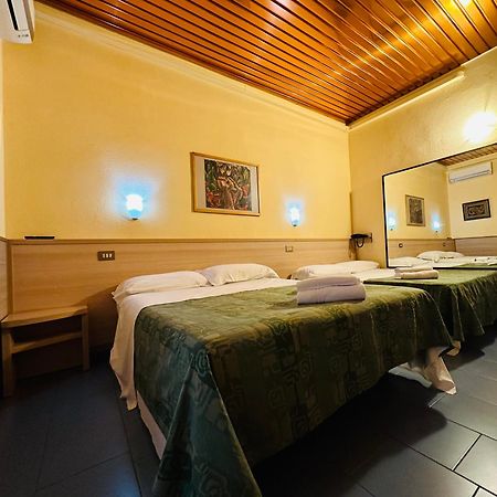 Hotel Nizza Milánó Kültér fotó
