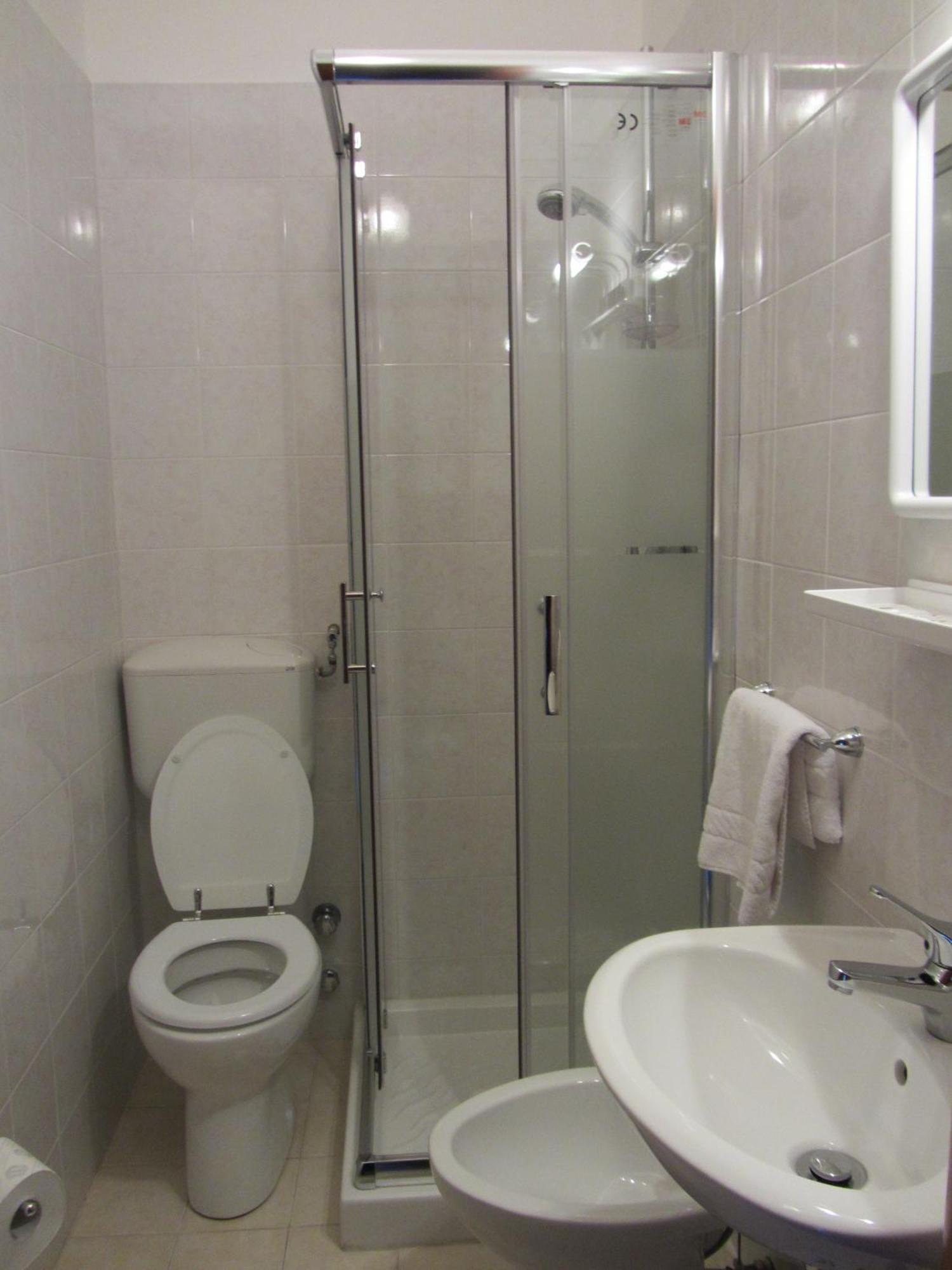 Hotel Nizza Milánó Kültér fotó