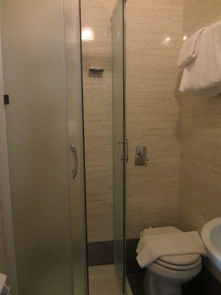 Hotel Nizza Milánó Kültér fotó