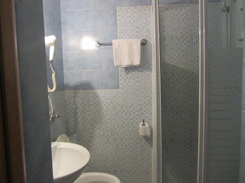 Hotel Nizza Milánó Kültér fotó